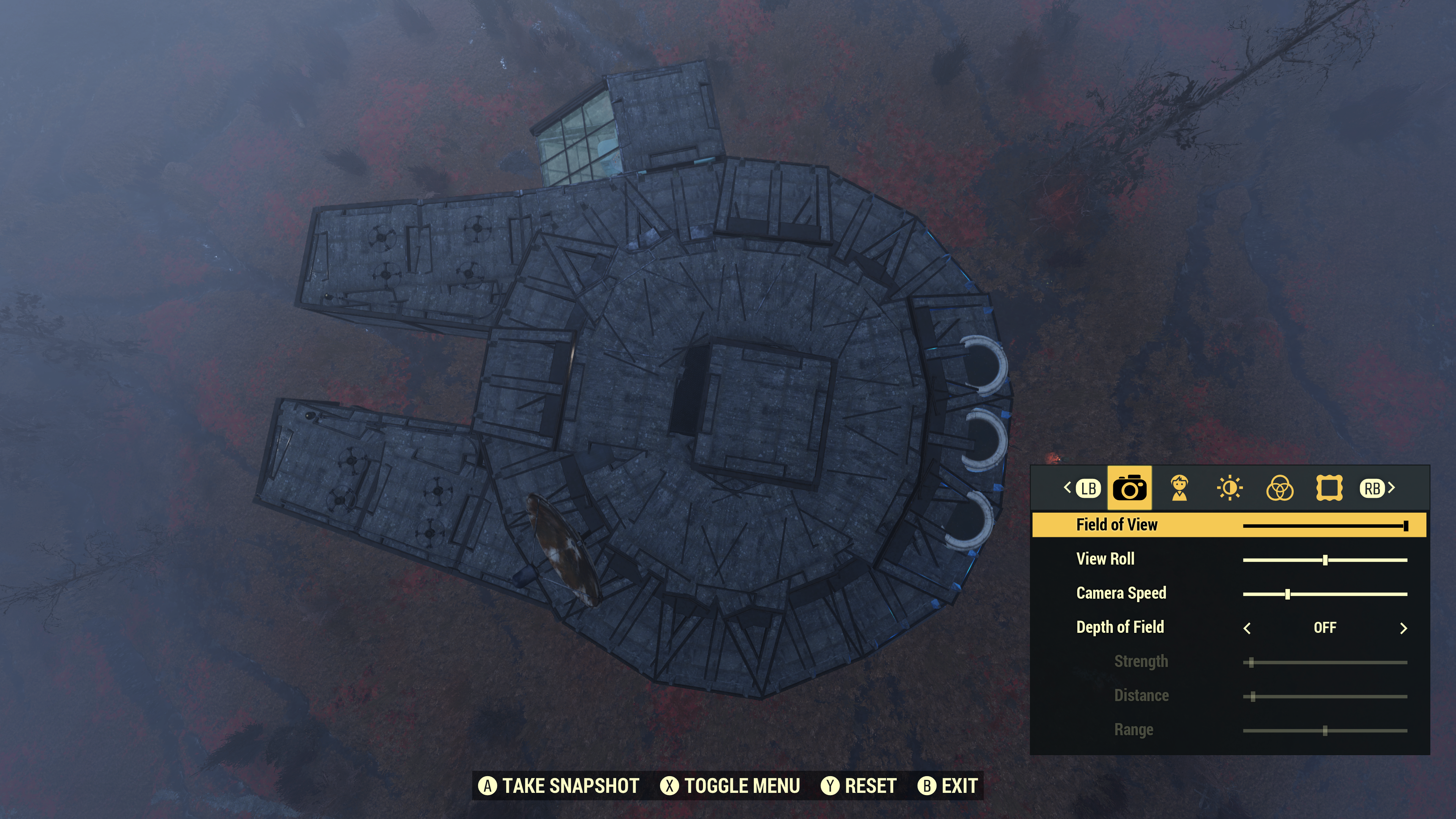 Millennium Falcon – Smuggler’s Icon Reborn in the Wasteland
